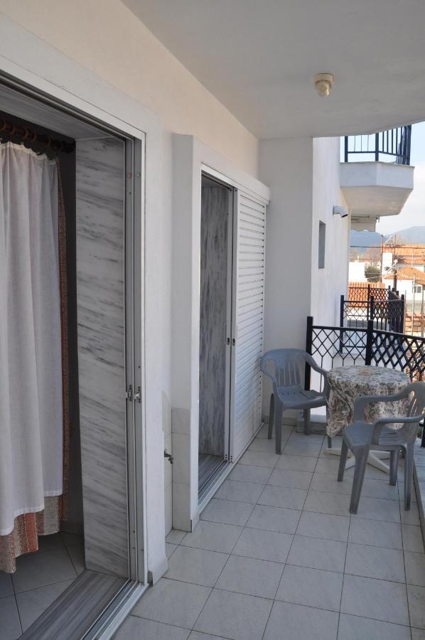Apartments Stavroula Ηospitality Vrasná Quarto foto