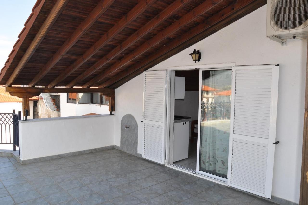 Apartments Stavroula Ηospitality Vrasná Quarto foto