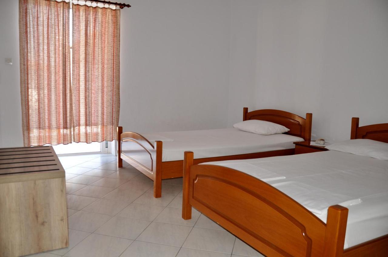 Apartments Stavroula Ηospitality Vrasná Quarto foto