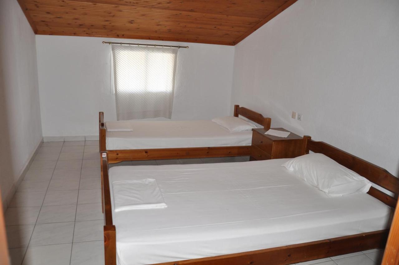 Apartments Stavroula Ηospitality Vrasná Quarto foto